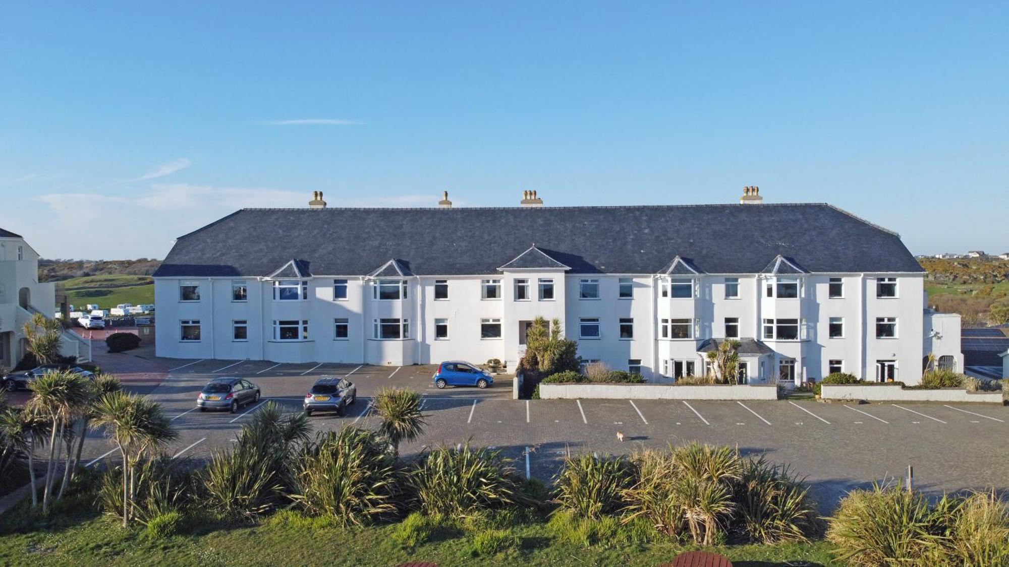 Lagoon View - Sea View- Pet Friendly - 2 Bed Apt - En-Suite Trearddur Exterior photo